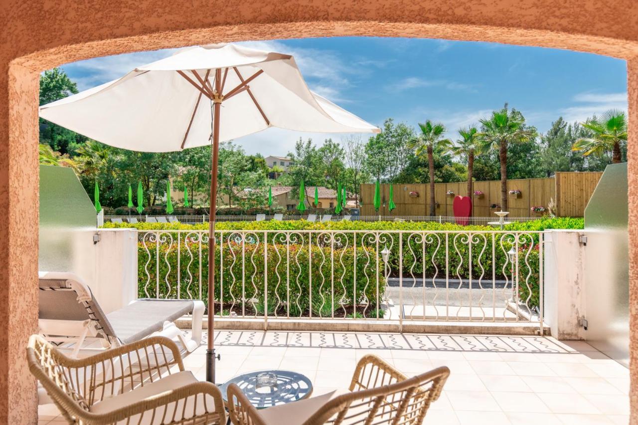 Les Bastides Saint Paul Hotel Exterior photo