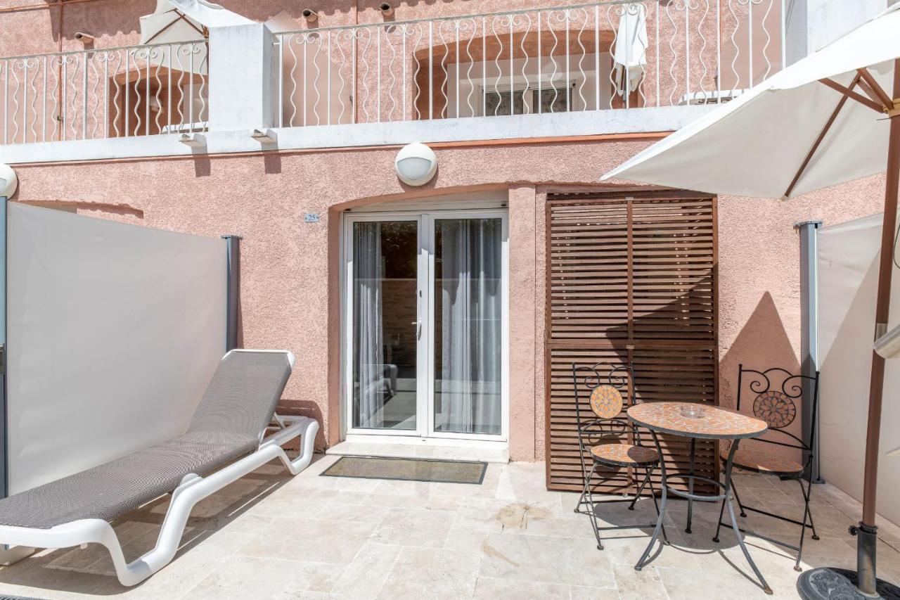 Les Bastides Saint Paul Hotel Exterior photo