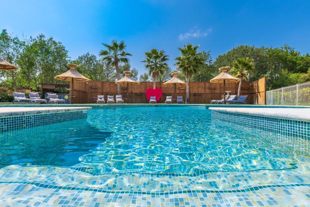 Les Bastides Saint Paul Hotel Exterior photo